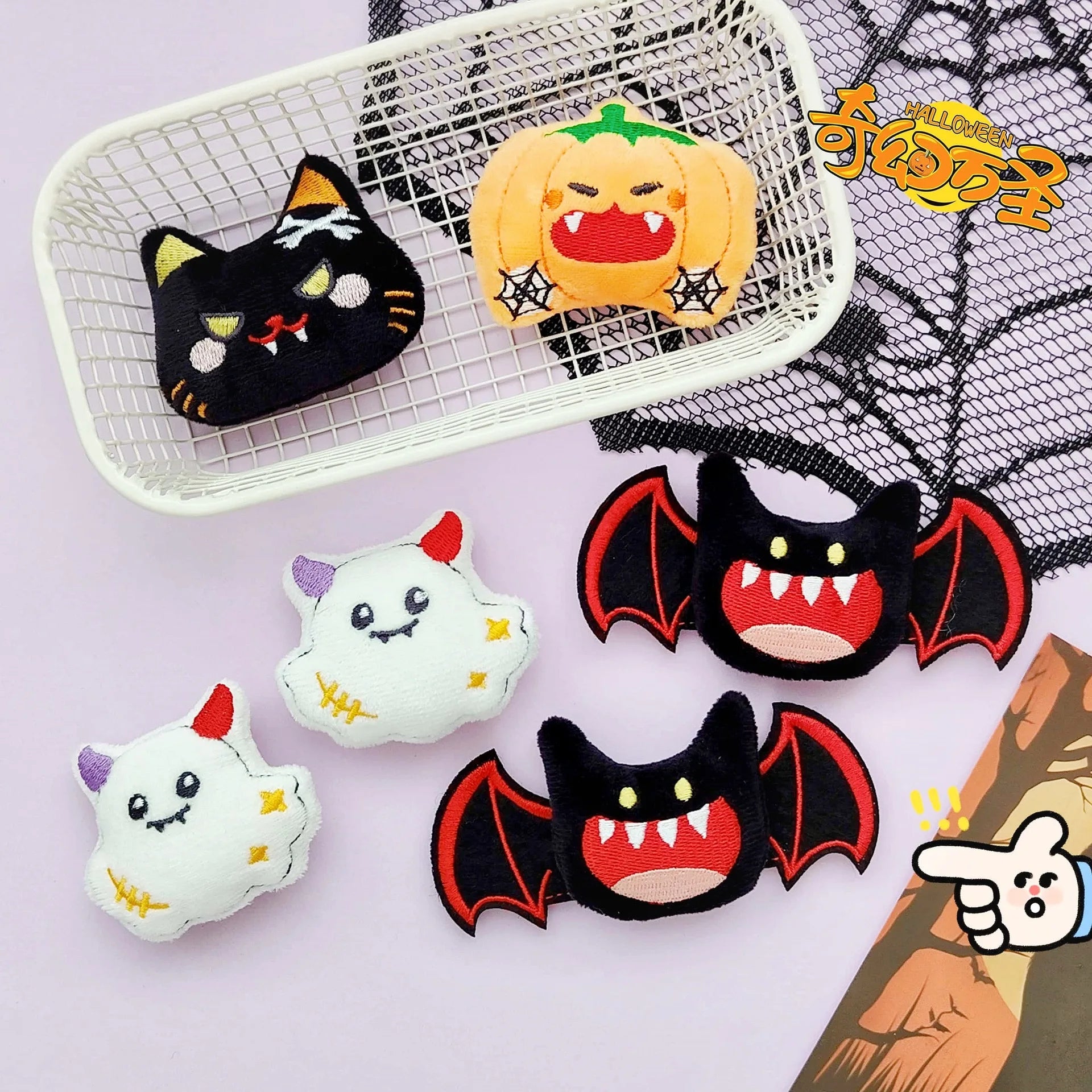 4Pcs Gothic Halloween Plush Brooch Set