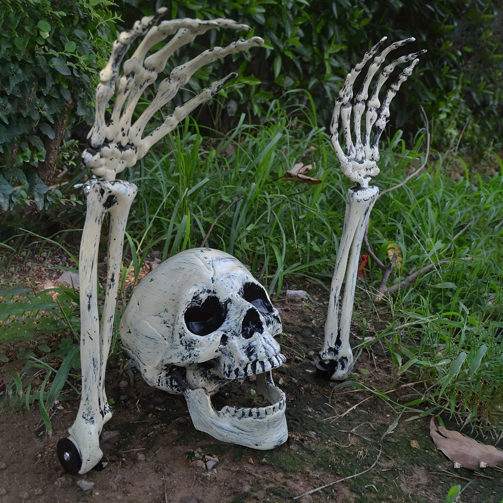 Garden Ground Stakes Skull Head