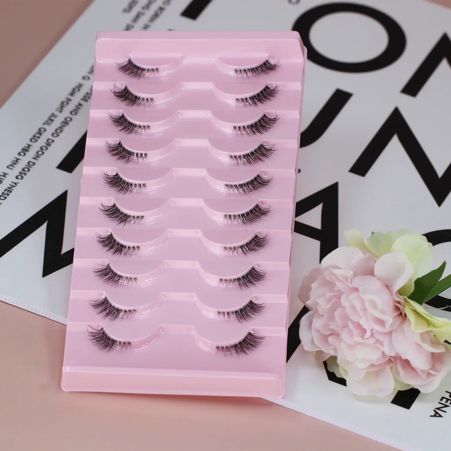 Signature Cat-Eye Lash Suite