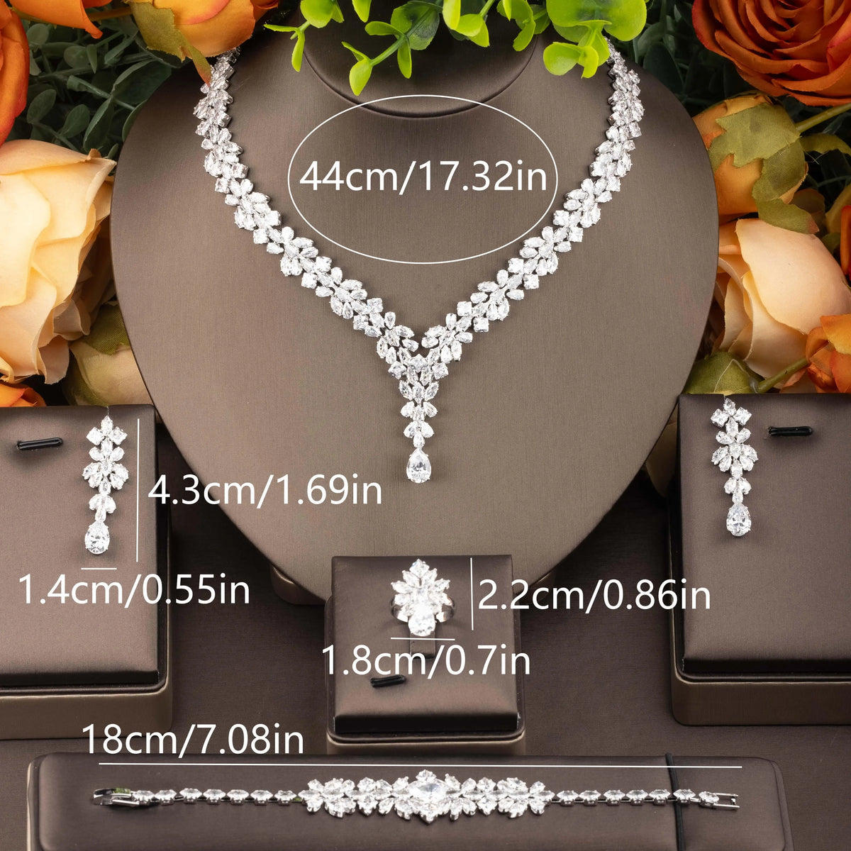 1 set of elegant cubic zirconia leaf-shaped design wedding jewelry set suitable for women to wear at banquets. Gift box not included