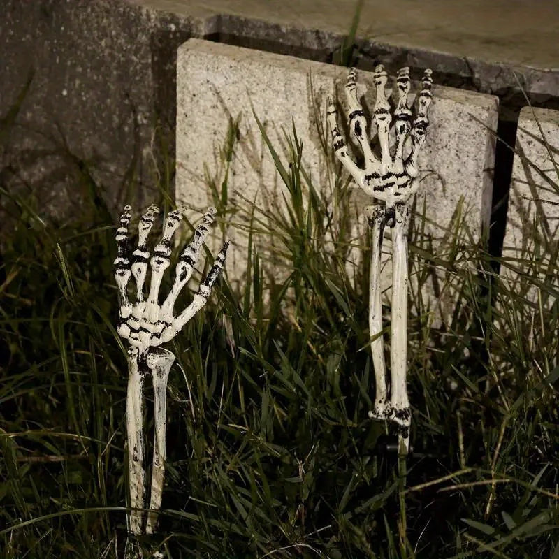 Garden Ground Stakes Skull Head