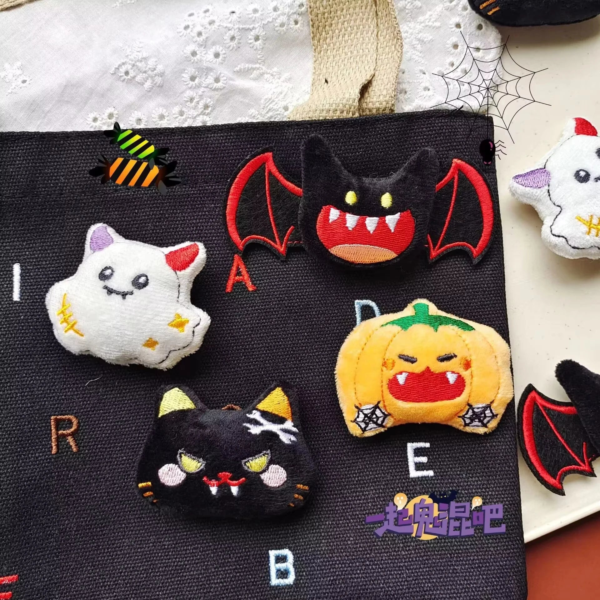 4Pcs Gothic Halloween Plush Brooch Set